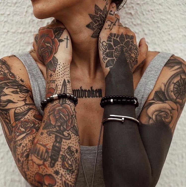 tatuaże na rękach