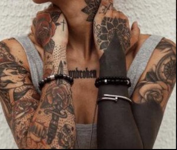 tatuaże na rękach
